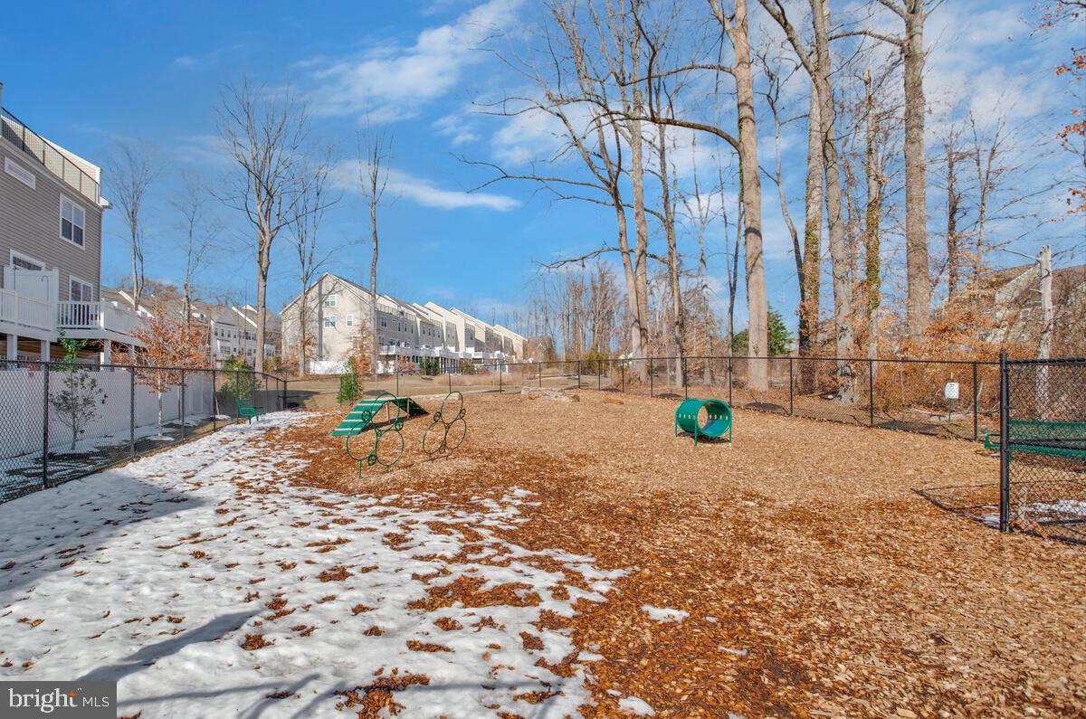 SUMMERFIELD VILLAGE - Residential