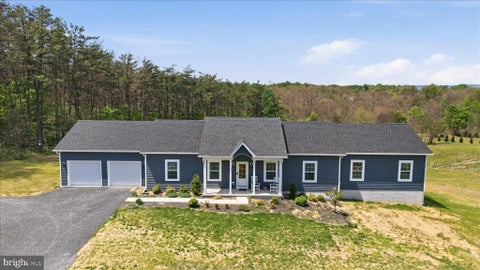 Homes For Sale - 187 Turboprop Trail<br/> GERRARDSTOWN, WV 25420
