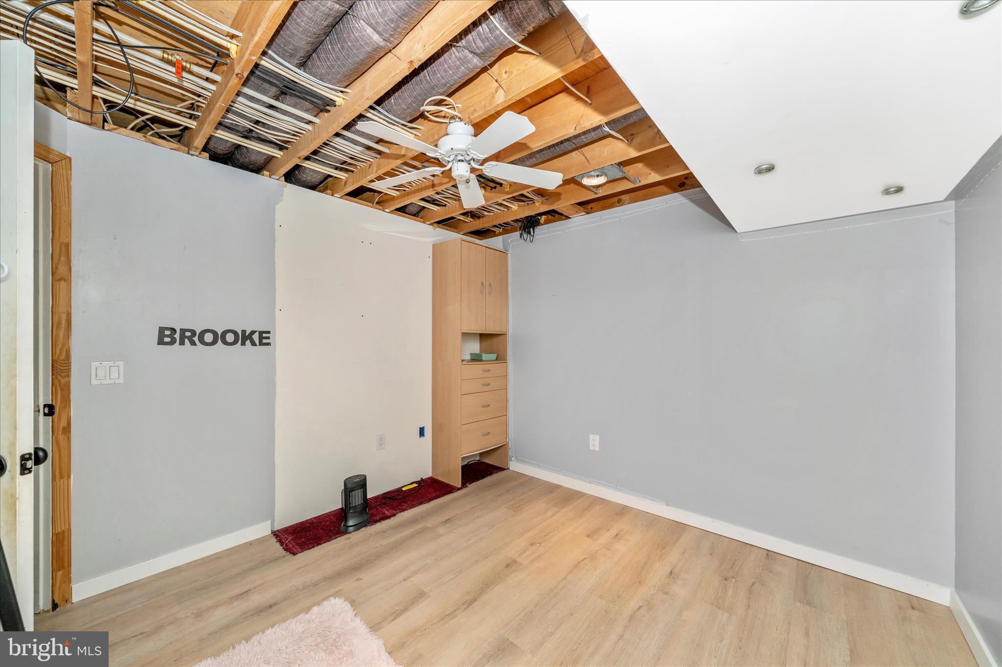 BOLLINGER ESTATES - Residential