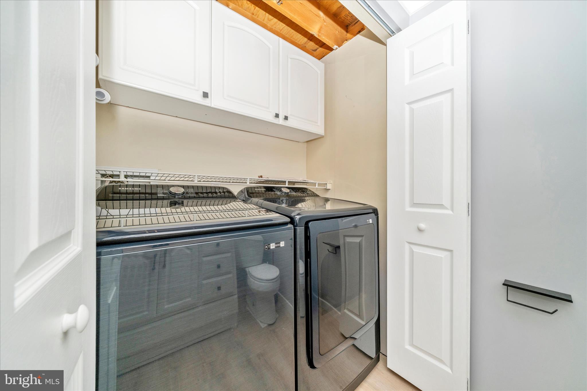 BOLLINGER ESTATES - Residential