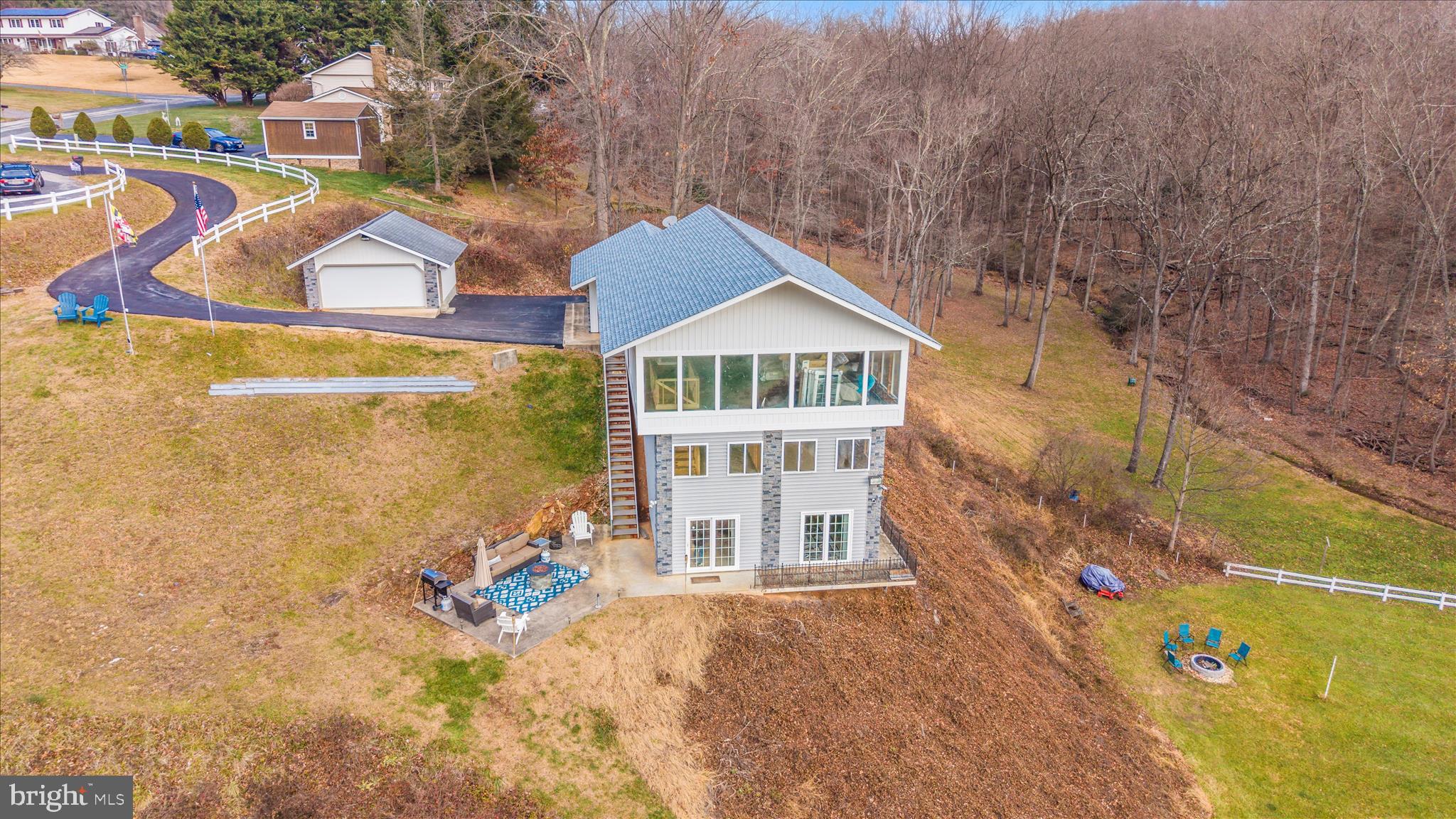 BOLLINGER ESTATES - Residential