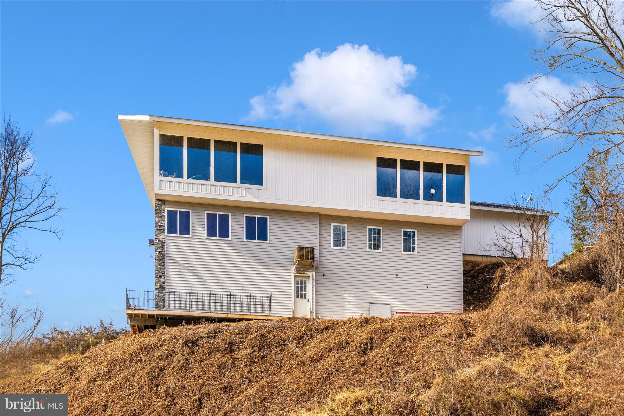 BOLLINGER ESTATES - Residential