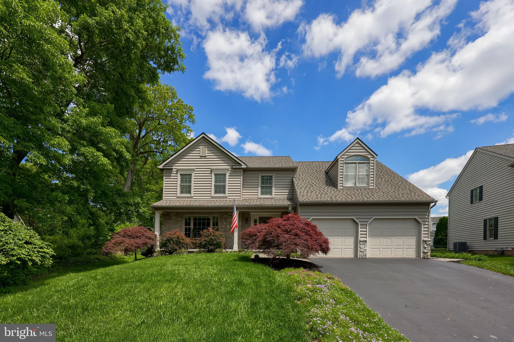 Welcome to Centerville Commons, a beautiful oasis off of the beaten path in Hempfield Township. This beautifully loved home has been recently freshened up for its next owner.
Convenient to shopping, local schools, community gardening, and major routes, this gorgeous home offers so many benefits!
The finished basement with full bath and extra storage is the perfect spot for entertaining or for weekend guests. The open concept eat-in kitchen and family room offer endless evenings chatting while one is cooking, another is studying, and another is relaxing by the fire. There's a formal dining room that offers the best space for family cuisine and a separate living space that can be utilized for many purposes: reading room, craft room, sitting room, and more!
After a long day, the spacious primary bedroom complete with en suite bath boasts a stand up shower and soaking tub is the perfect retreat. There are 3 additional spacious bedrooms on the upper level as well as the laundry for your convenience.
Homes in Centerville Commons don't hit the market often. Here's your chance to own a gorgeous home that this relocating family loved and is ready to pass on to the next owners! Book your showing today and fall in love tomorrow.