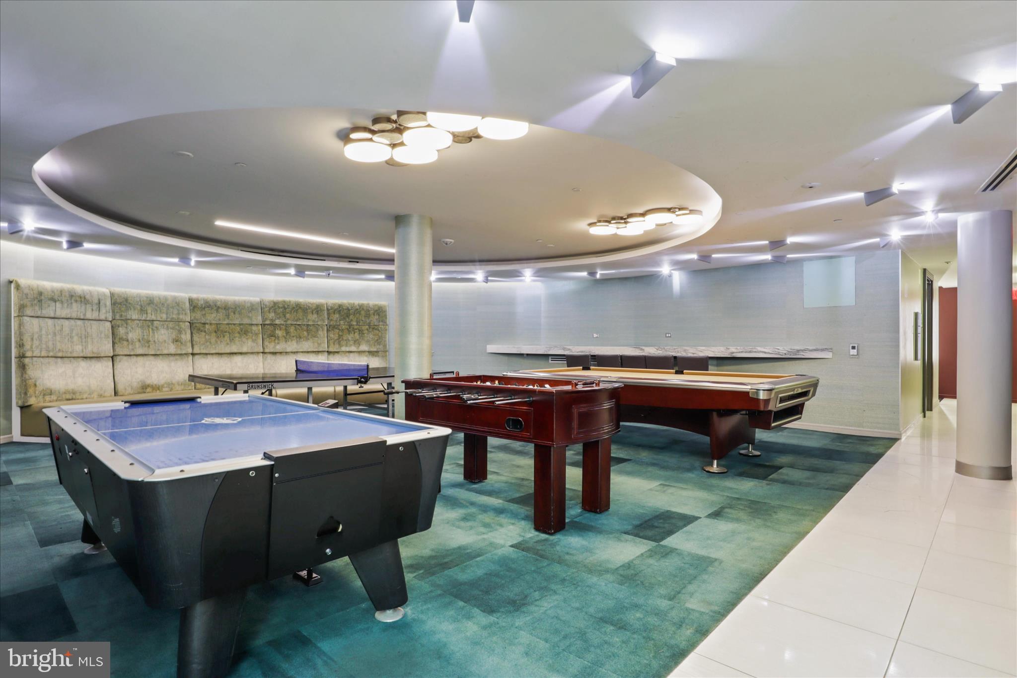 ROTONDA - Residential Lease