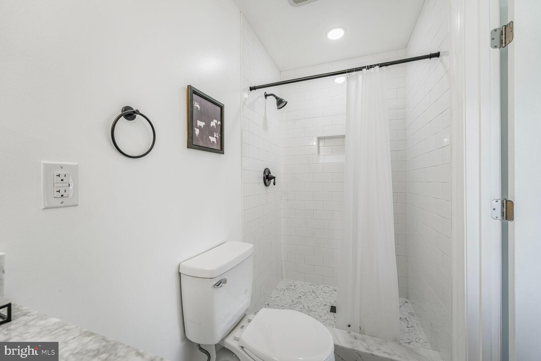 NORTHVIEW AT BELAIR VILLAGE - Residential Lease