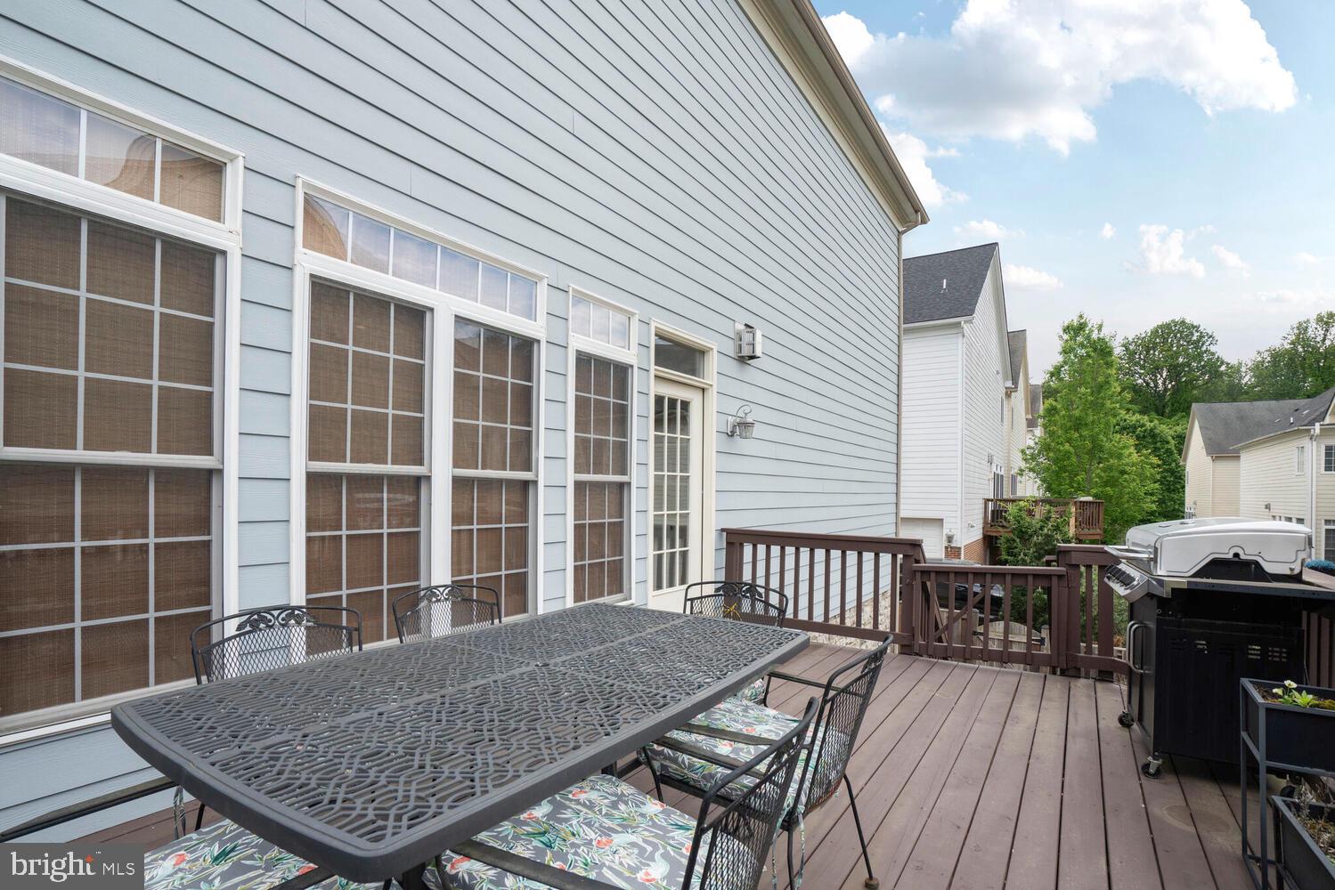 HEARTHSTONE VILLAGE OAK - Residential