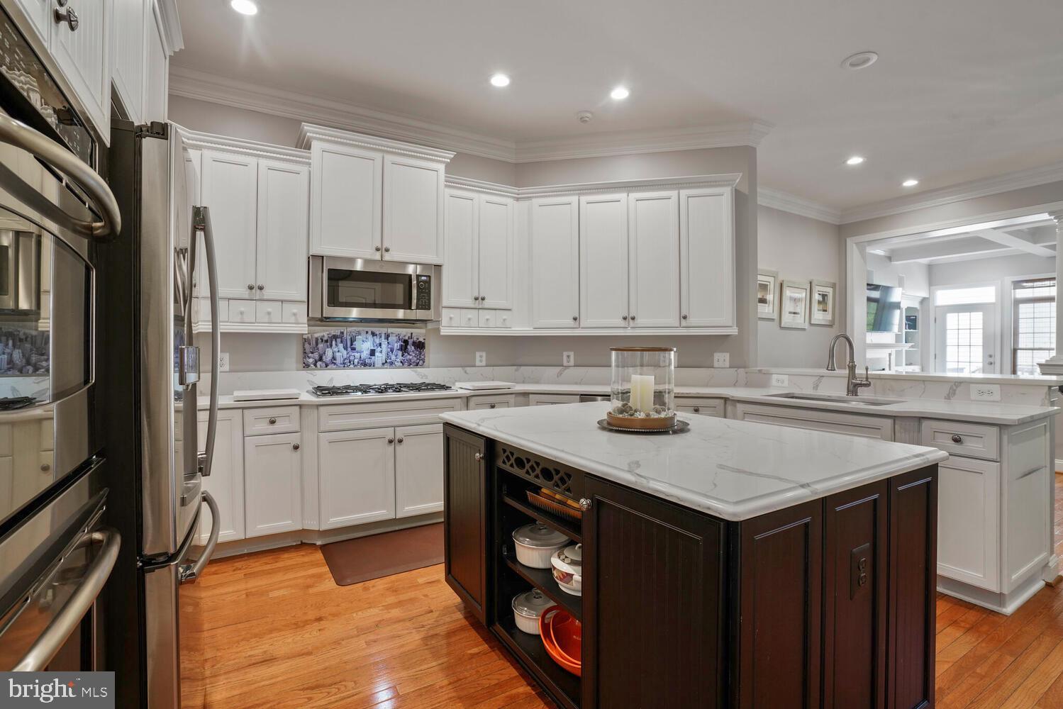 HEARTHSTONE VILLAGE OAK - Residential