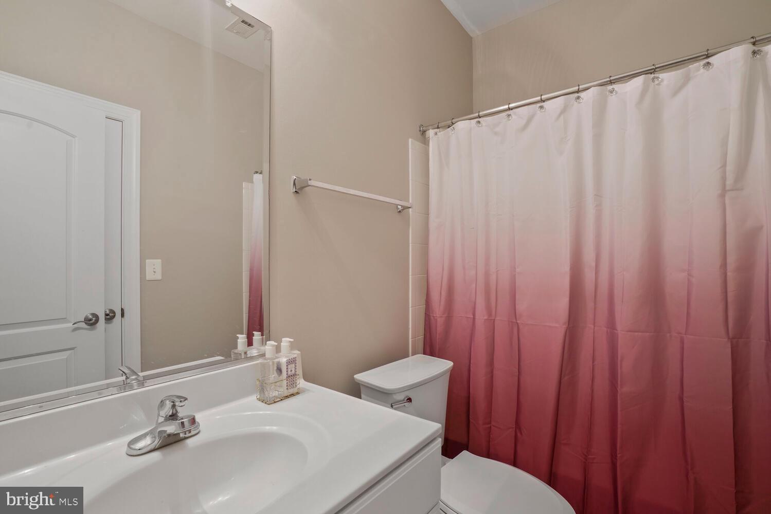 HEARTHSTONE VILLAGE OAK - Residential