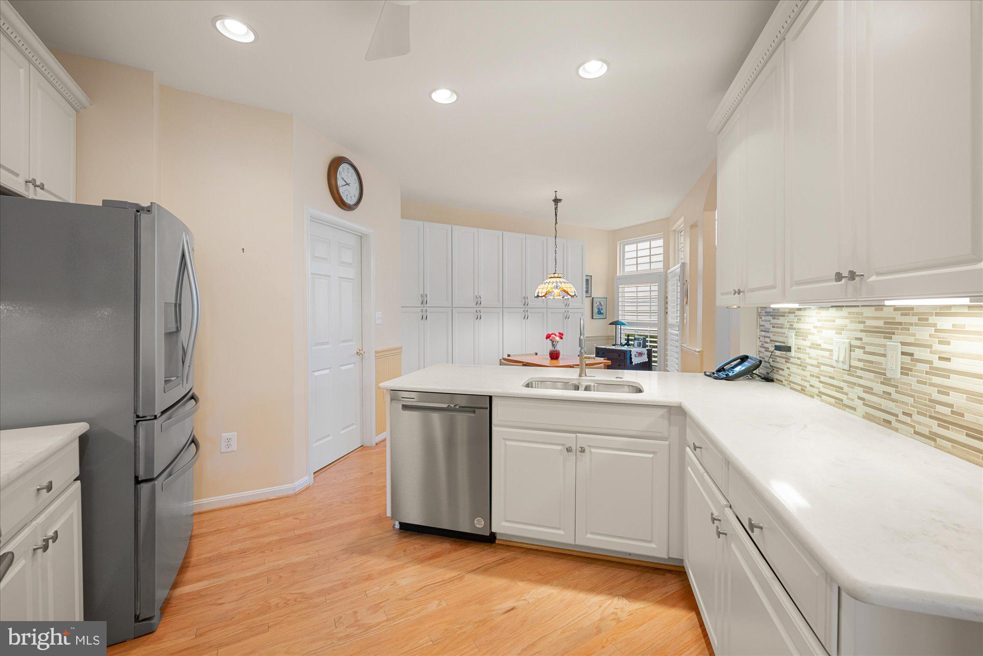 CENTRAL PARKE AT LOWES ISLAND - Residential