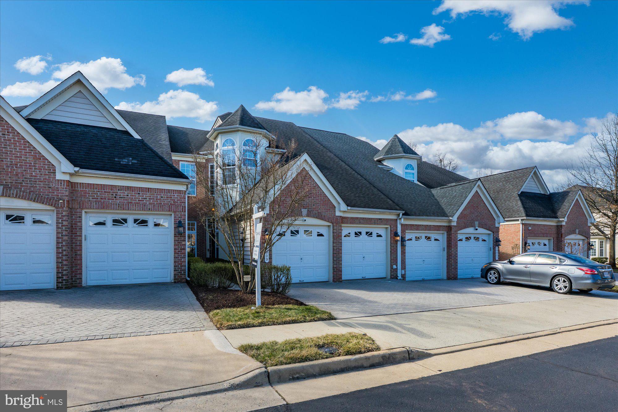 CENTRAL PARKE AT LOWES ISLAND - Residential