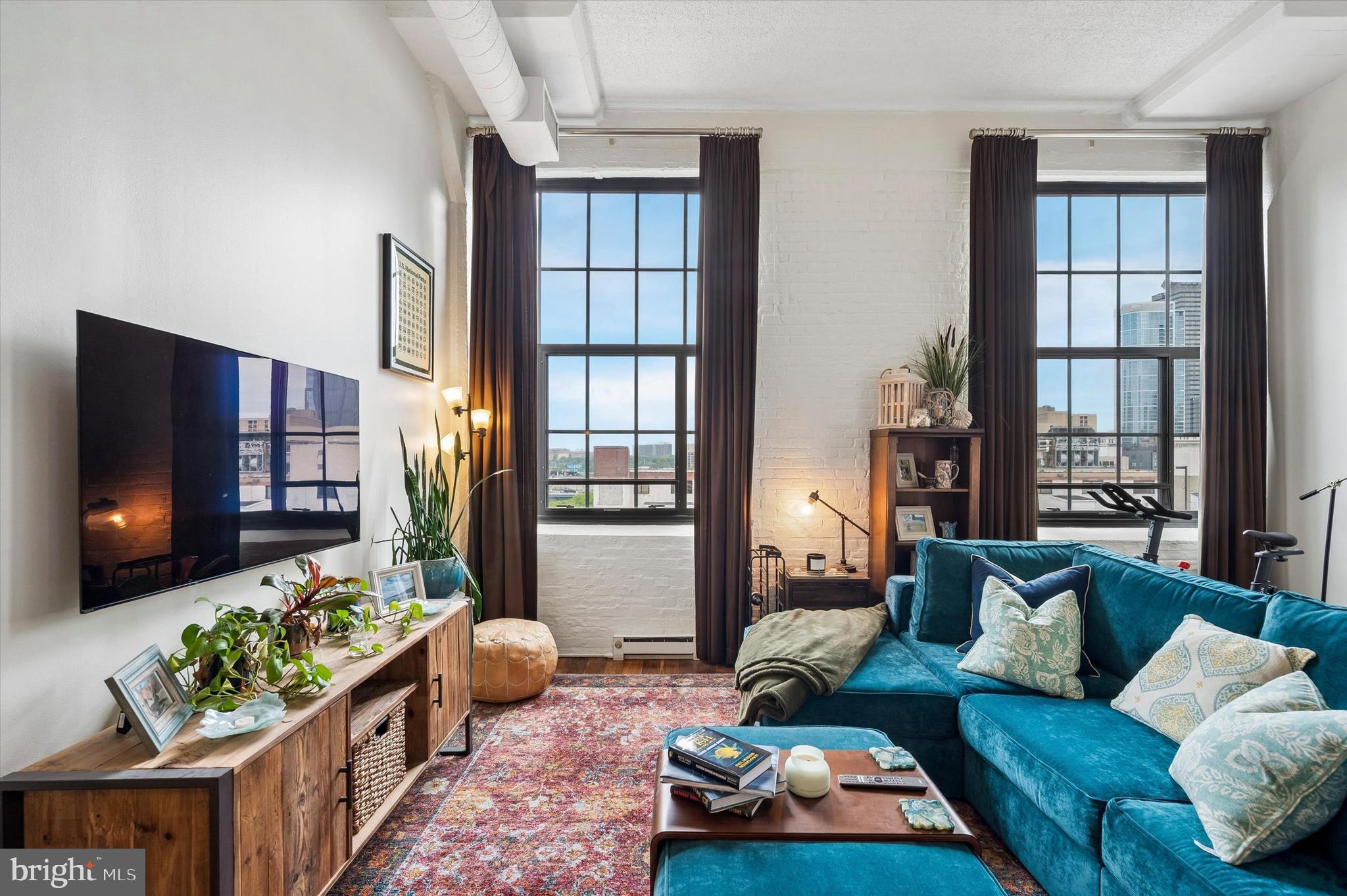 2429 LOCUST STREET 41 614
