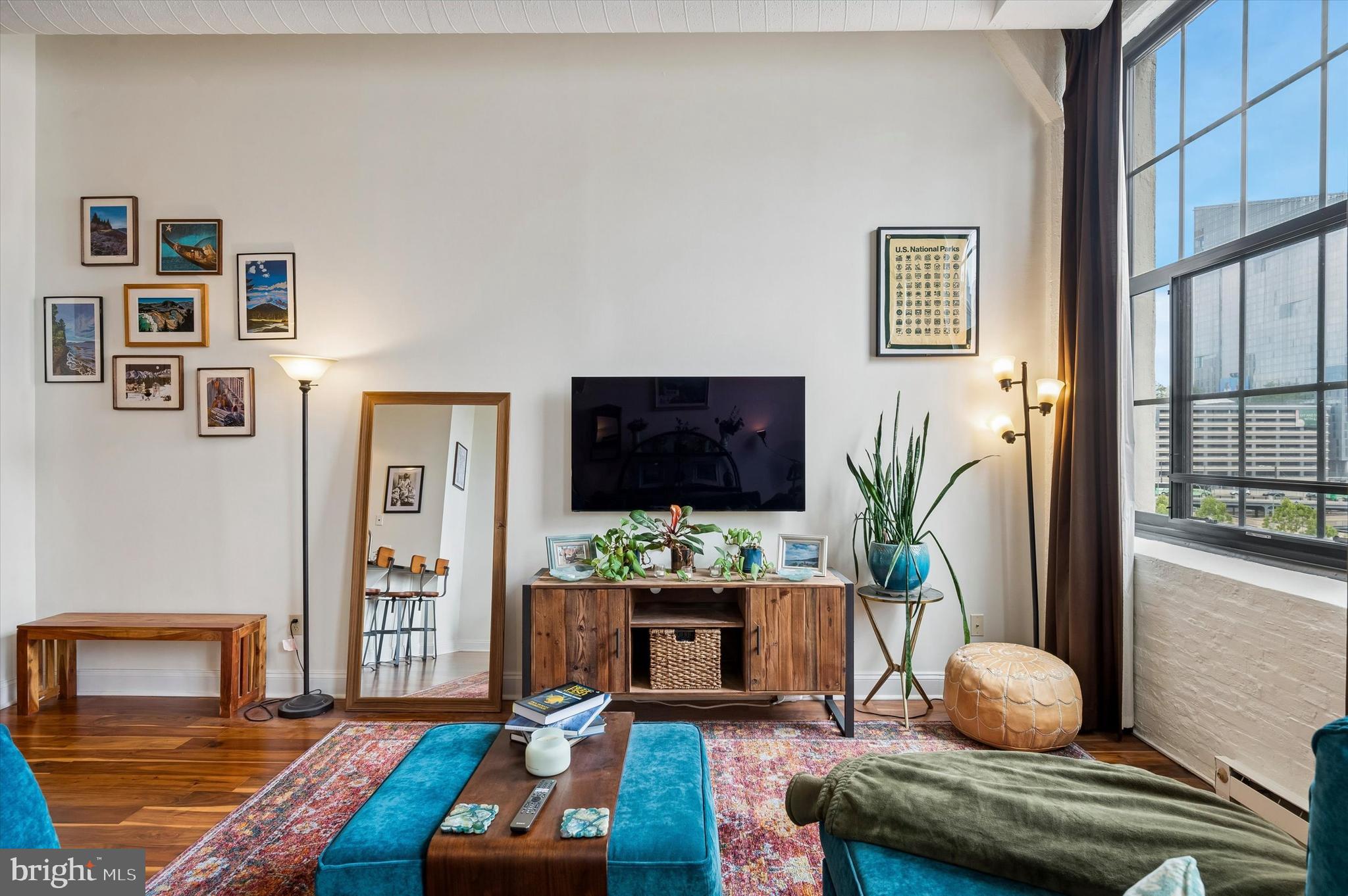 2429 LOCUST STREET 41 614