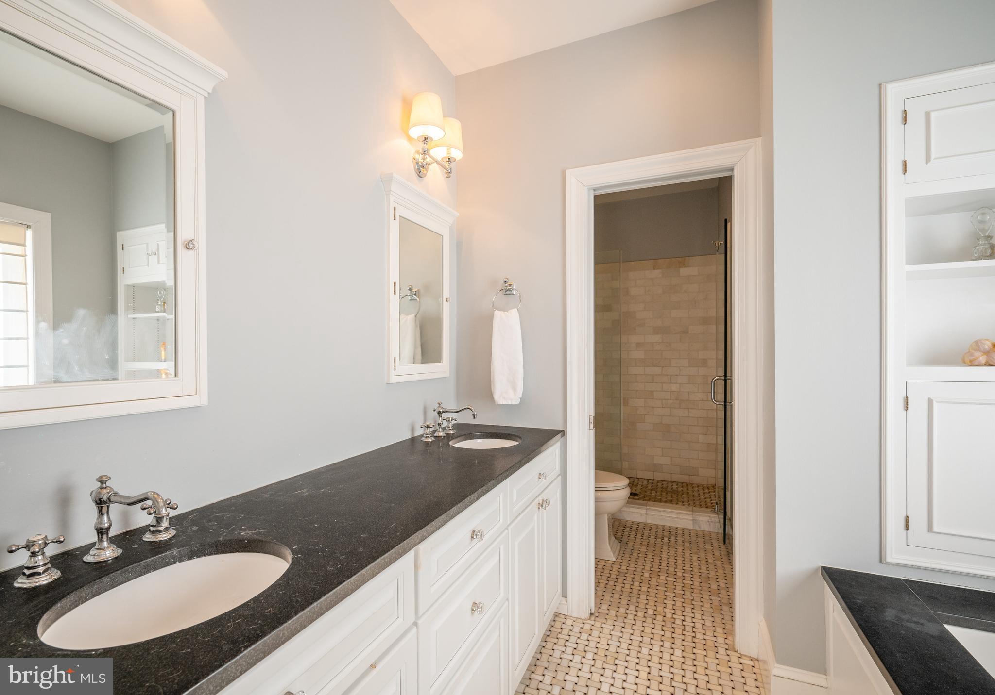 MT VERNON ON THE POTOMAC - Residential