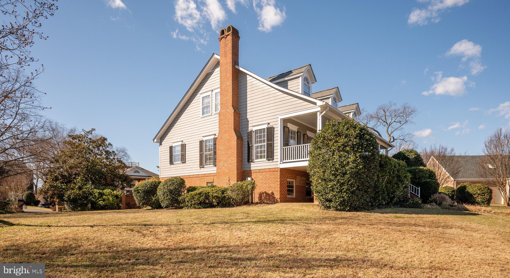 MT VERNON ON THE POTOMAC - Residential