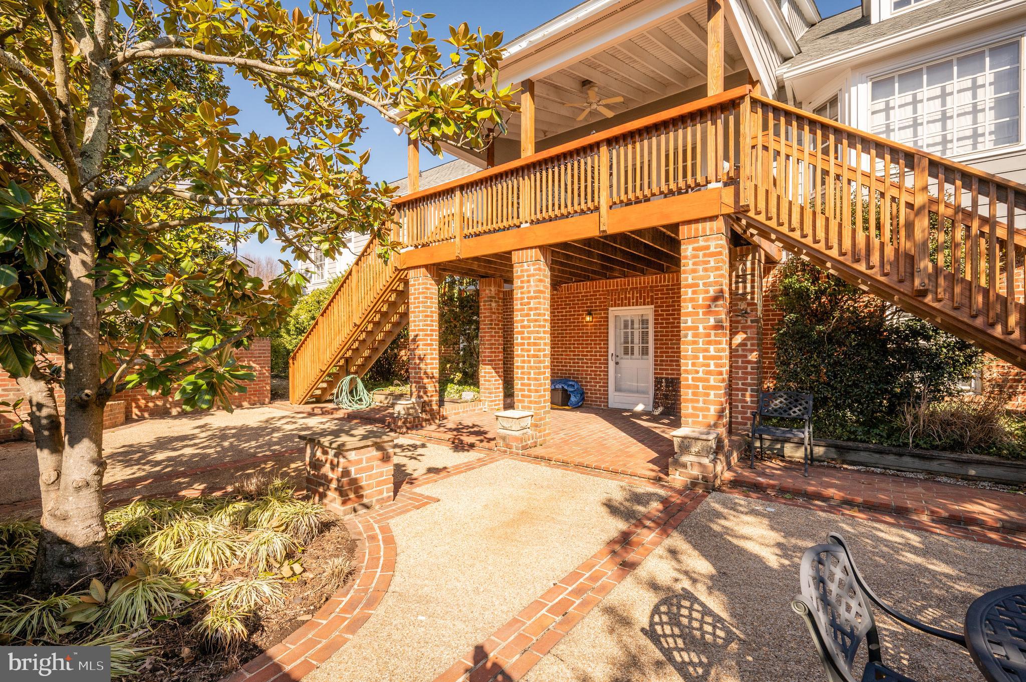 MT VERNON ON THE POTOMAC - Residential