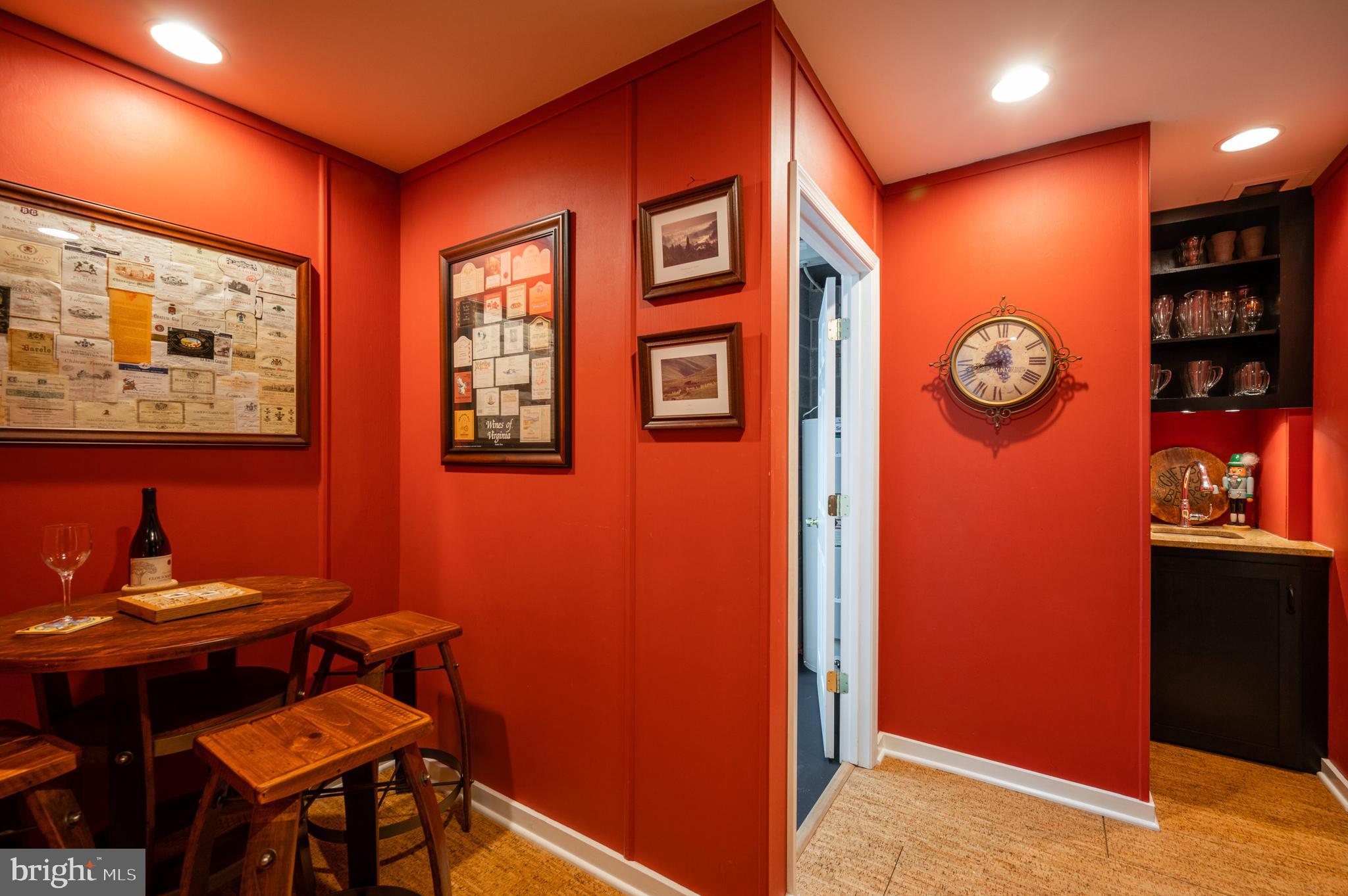 MT VERNON ON THE POTOMAC - Residential