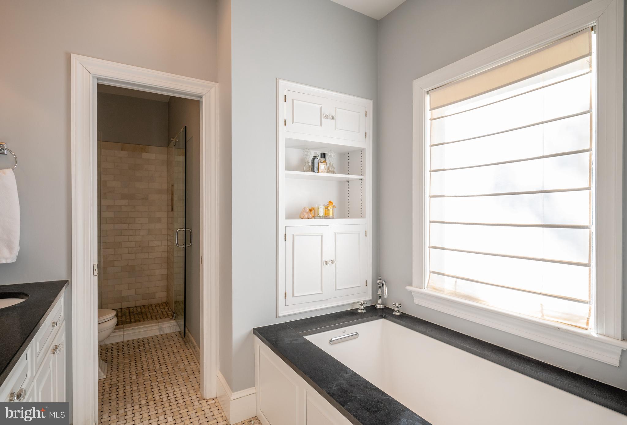 MT VERNON ON THE POTOMAC - Residential