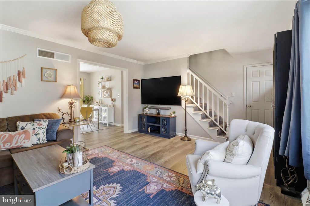 Photo of 213 Skylark Road, LITITZ, PA 17543 (MLS # PALA2085506)