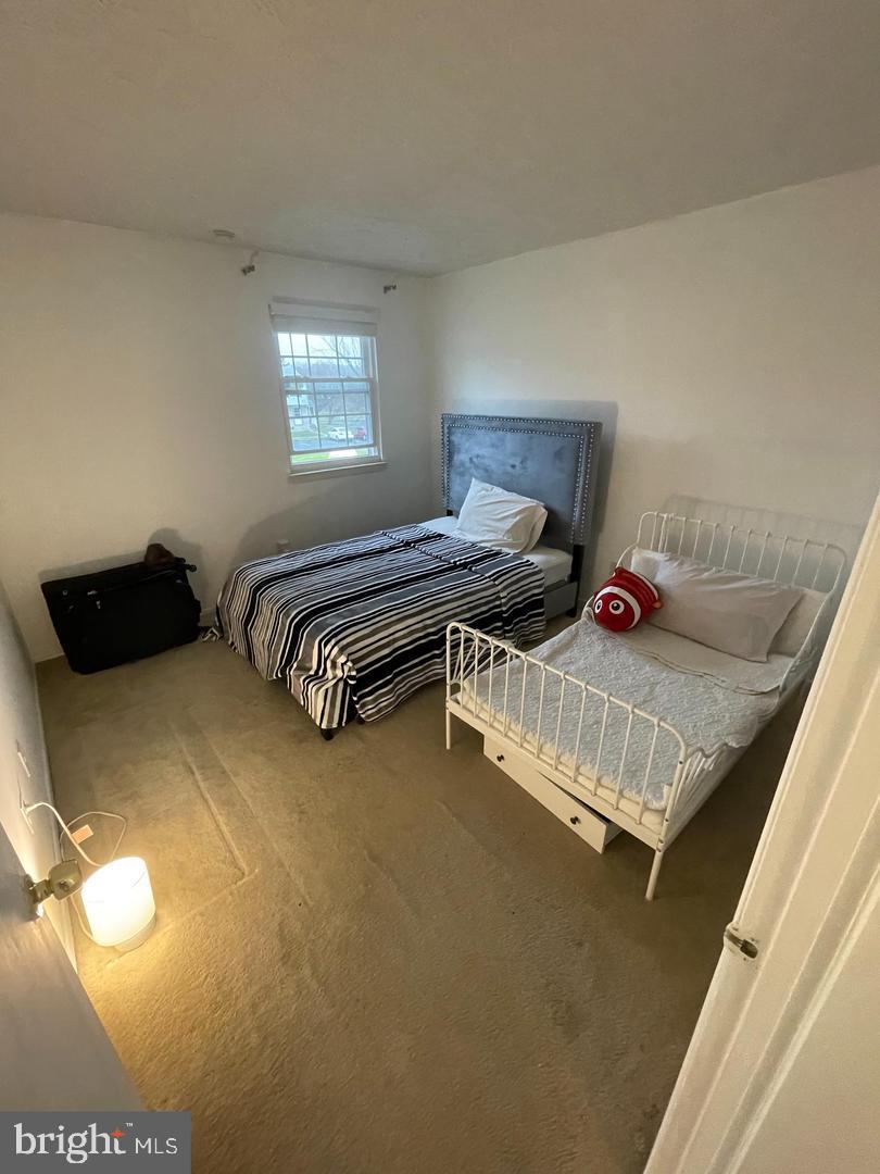 HARFORD SQUARE - Residential