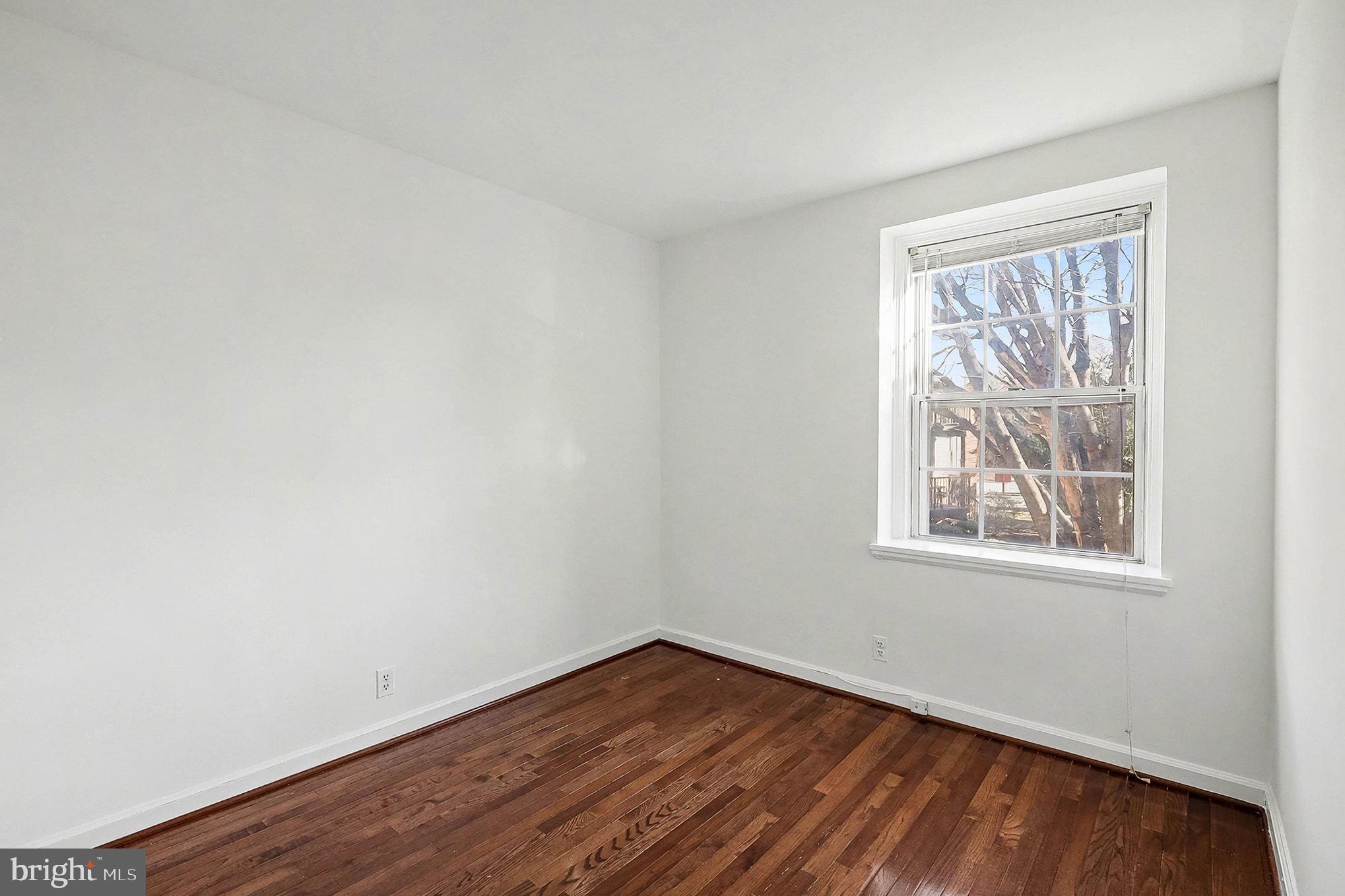 FAIRLINGTON VILLAGES - Residential