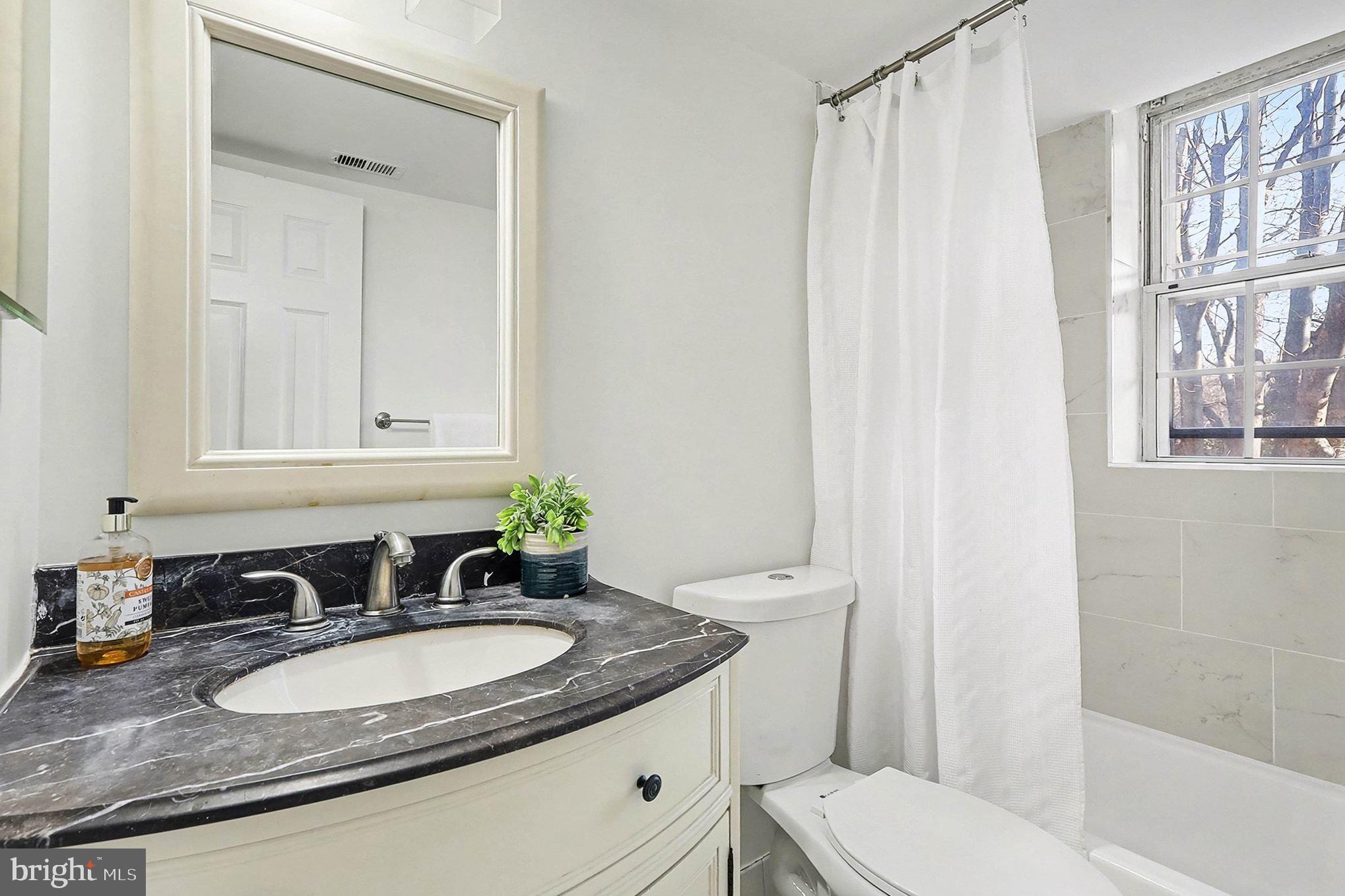 FAIRLINGTON VILLAGES - Residential