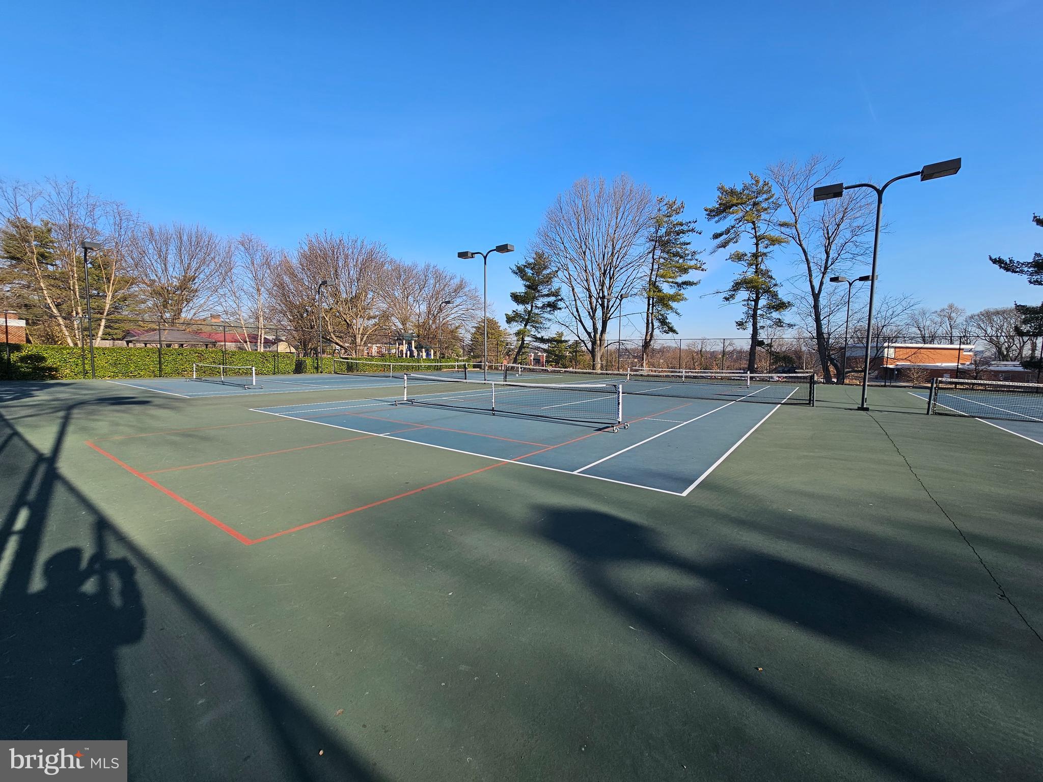 4810 29TH STREET S B1