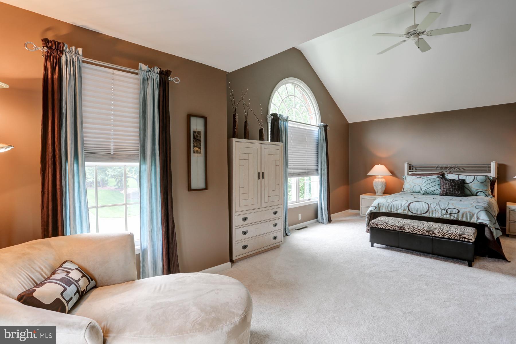 FLORIBUNDA HEIGHTS - Residential