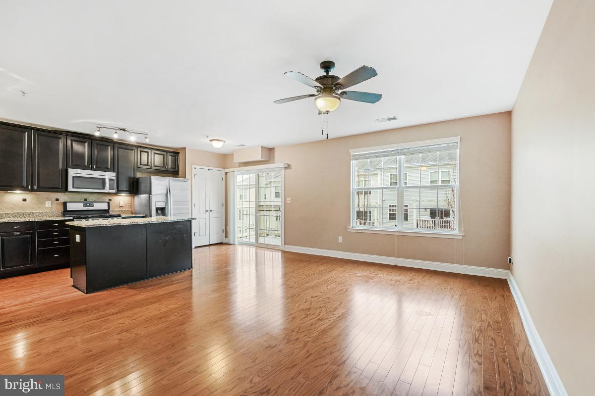 ARORA HILLS - Residential