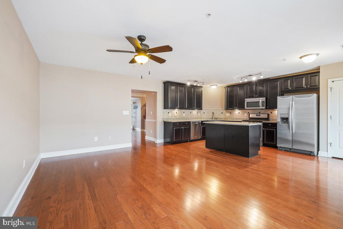 ARORA HILLS - Residential