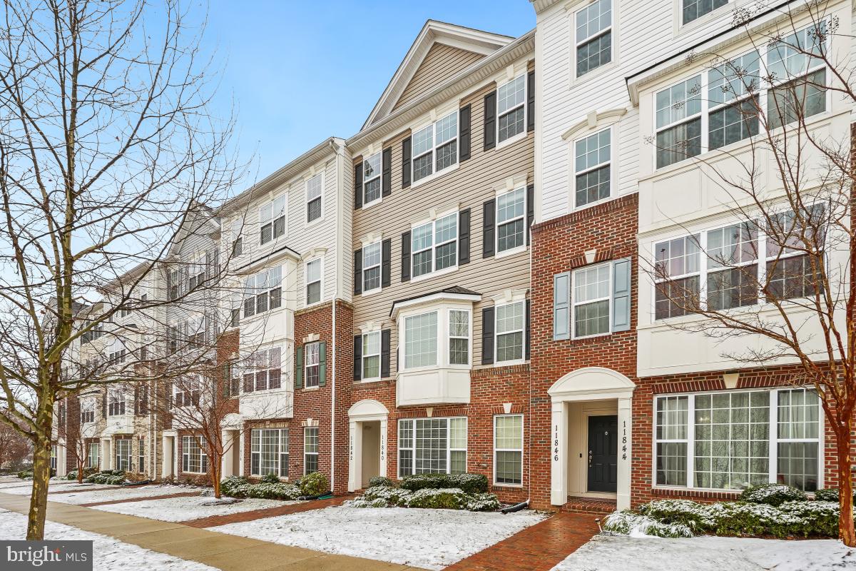 ARORA HILLS - Residential