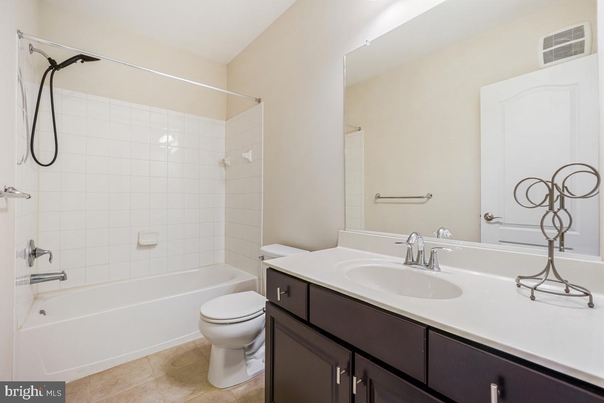 ARORA HILLS - Residential