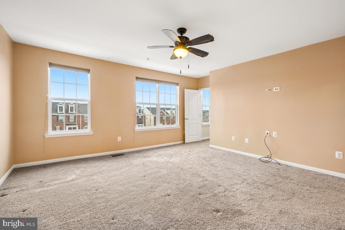 ARORA HILLS - Residential