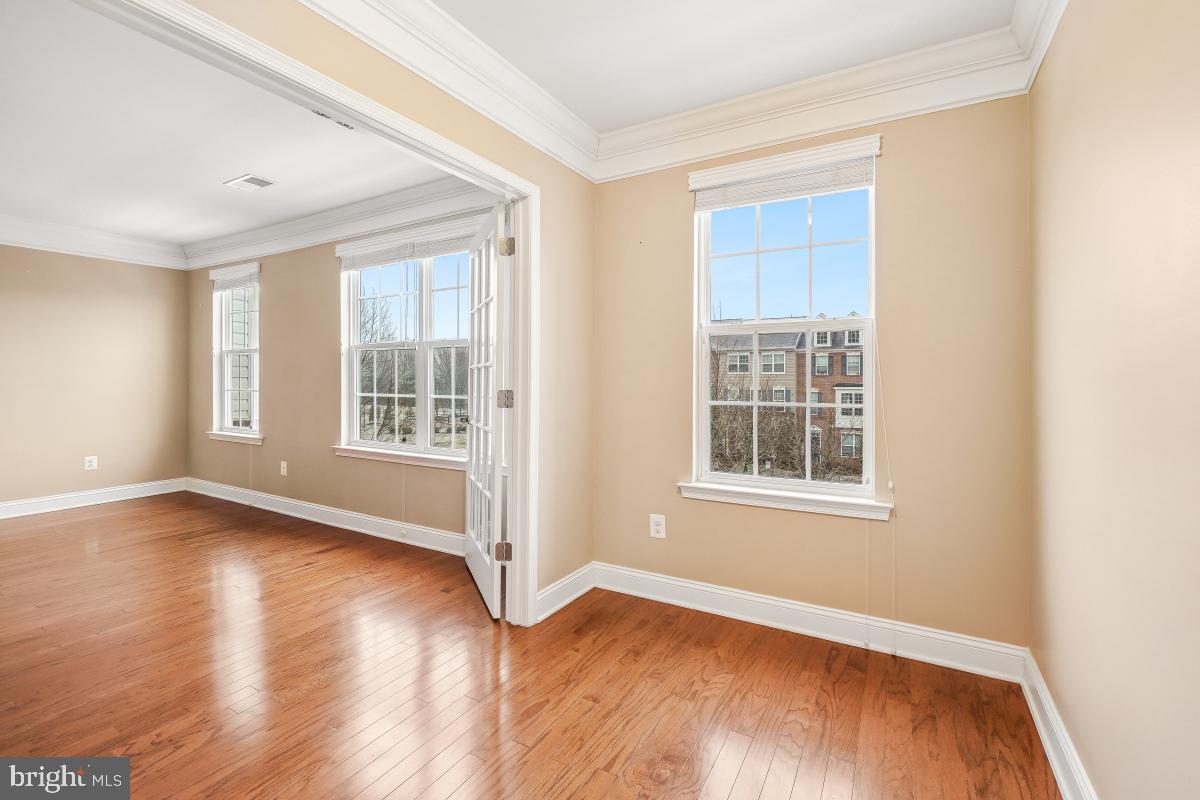 ARORA HILLS - Residential