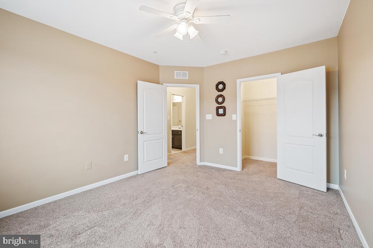 ARORA HILLS - Residential