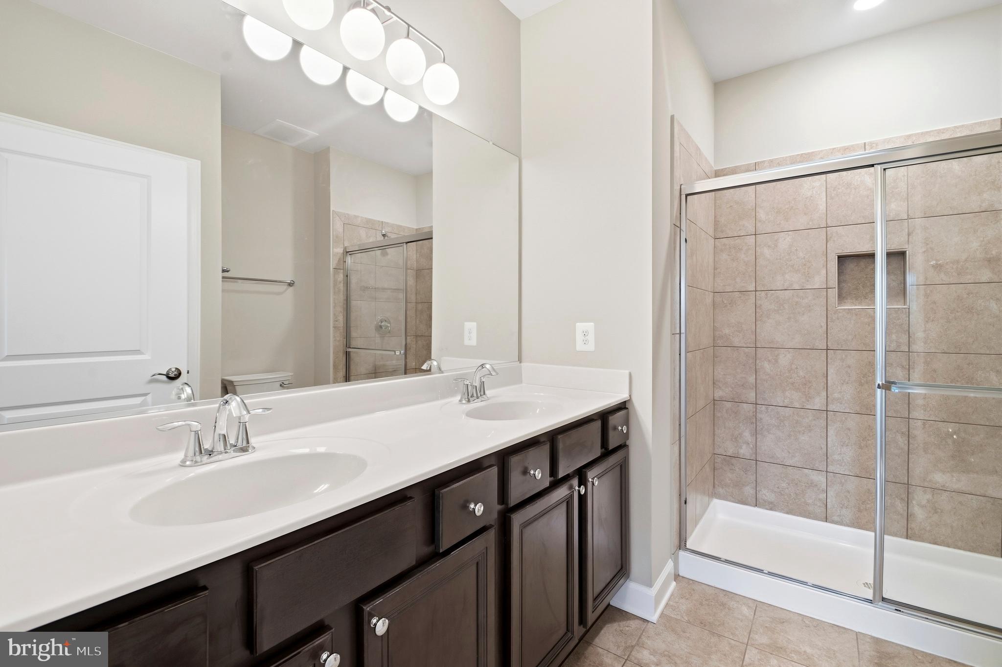 TURF VALLEY - Residential