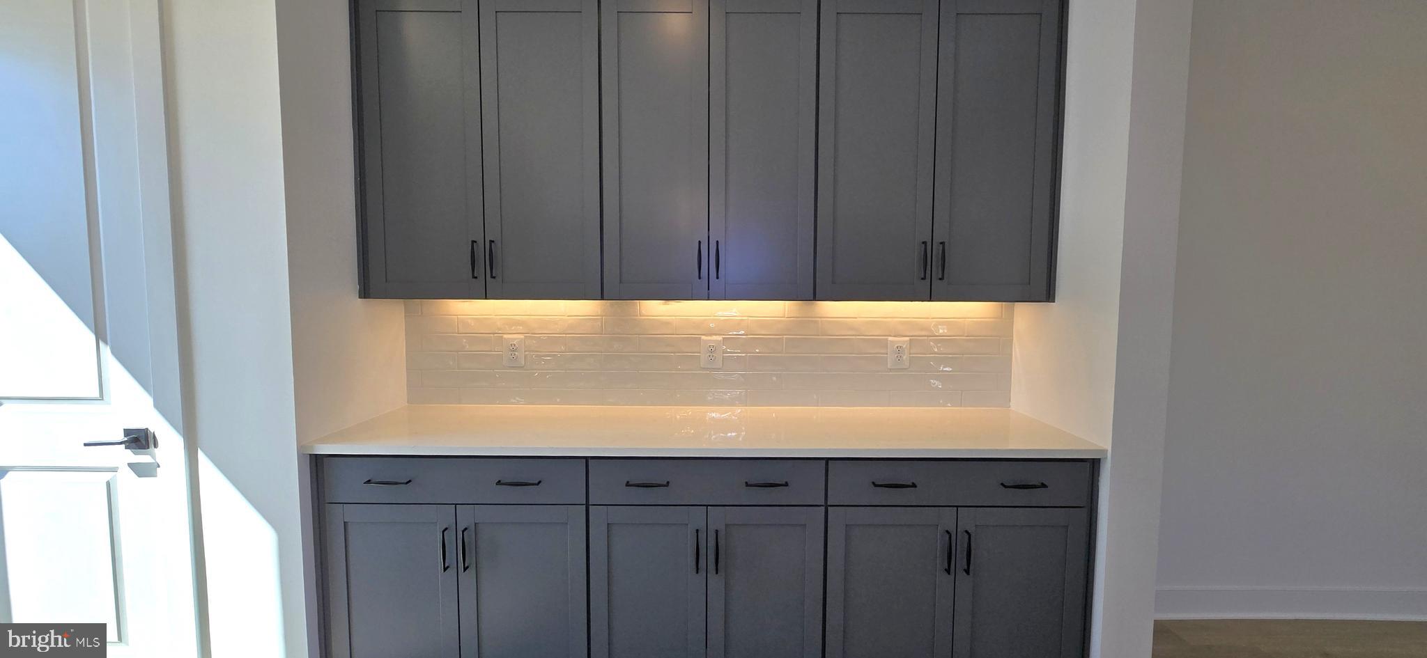 GAMBRILL GLENN - Residential Lease