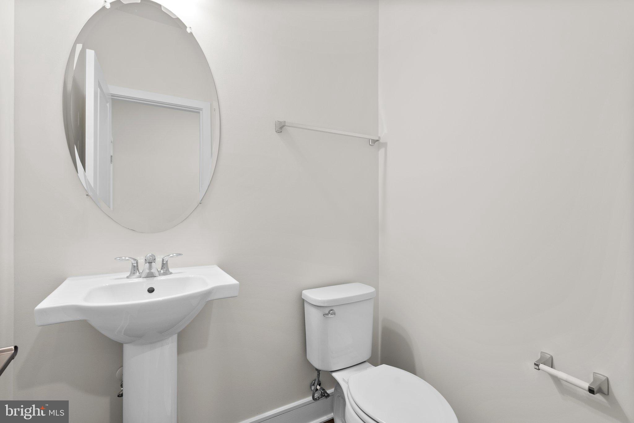 GOOSE CREEK VILLAGE - Residential