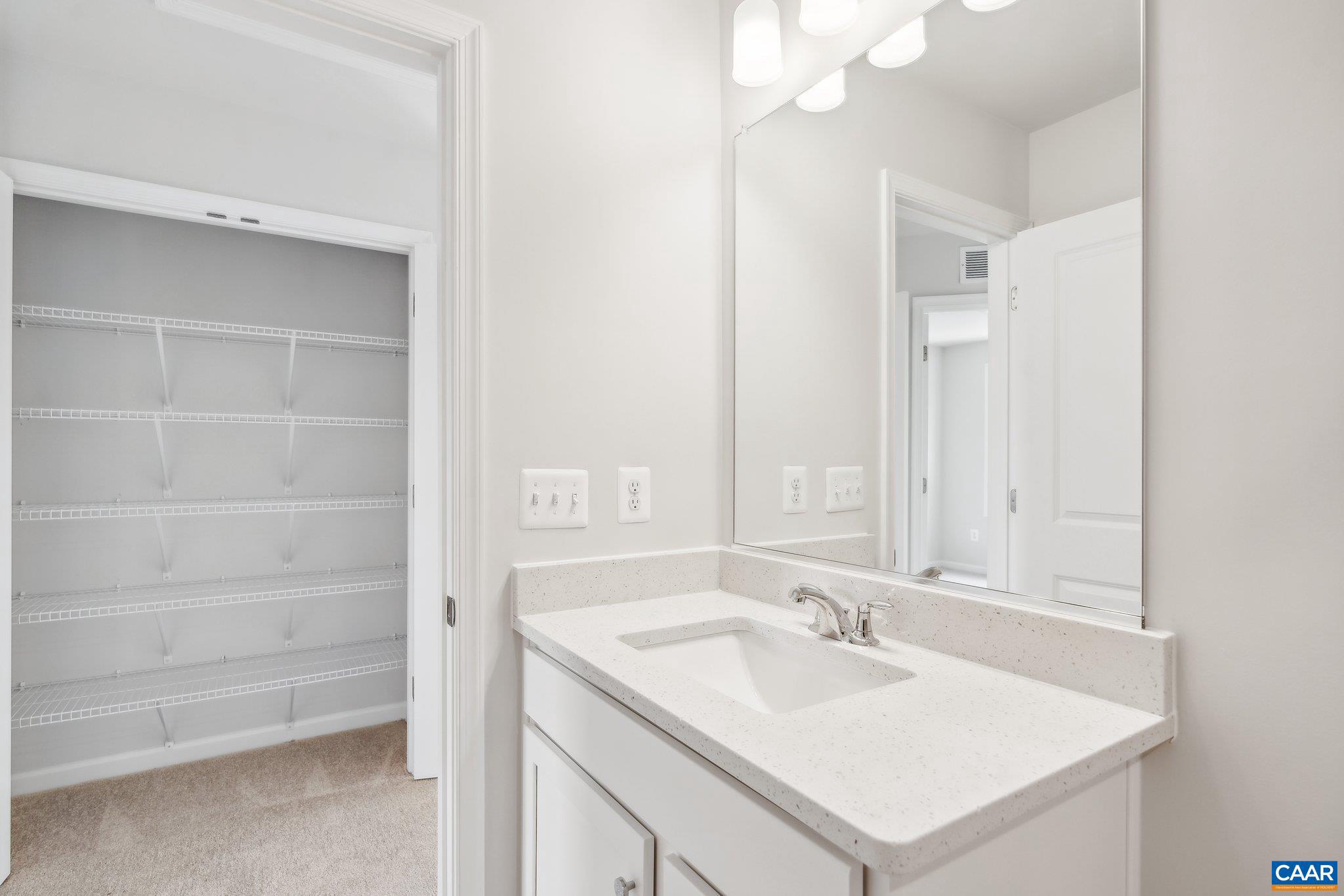 PLEASANT GREEN - Residential