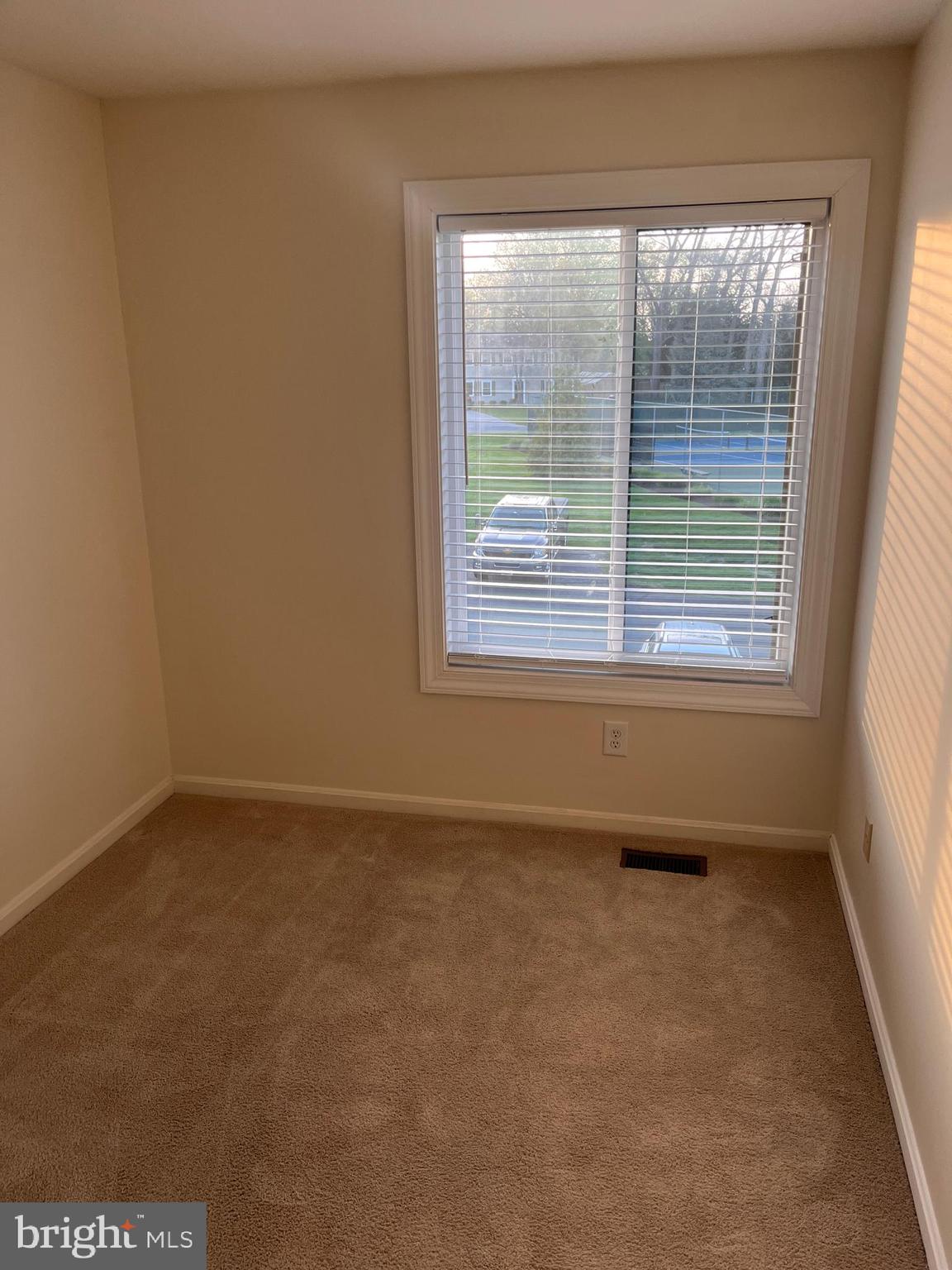 QUEENS LANDING - Residential Lease