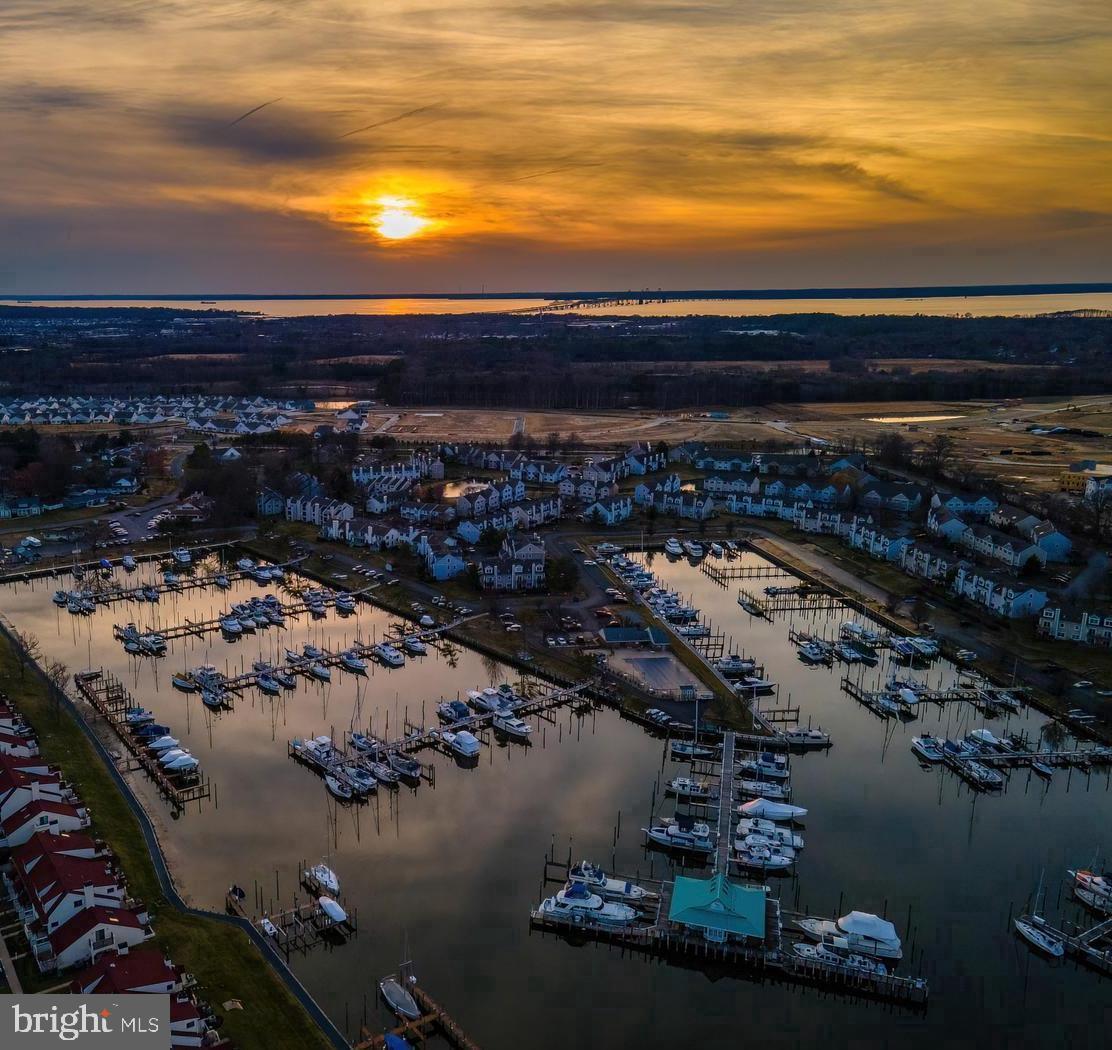 QUEENS LANDING - Residential Lease