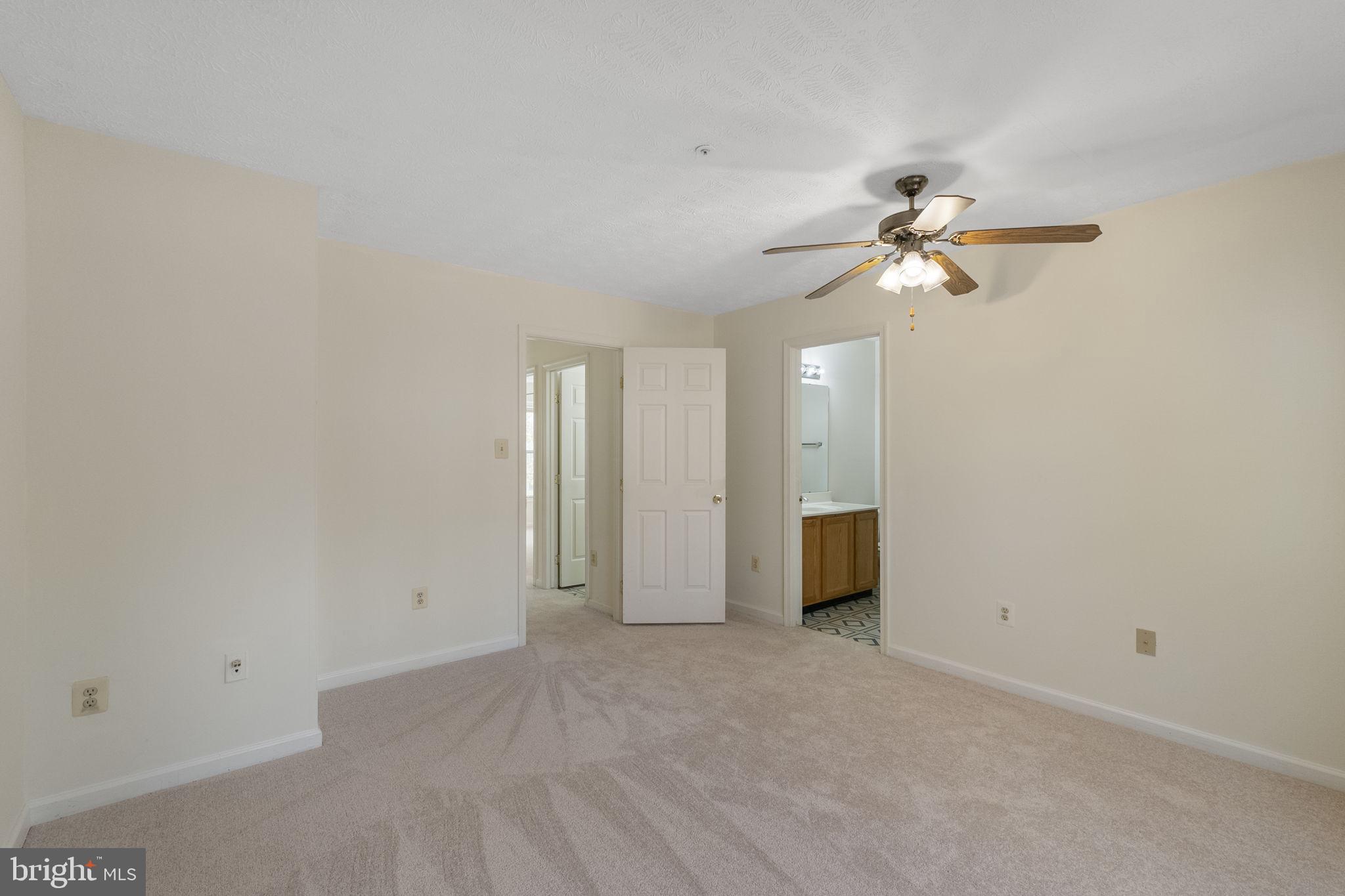 JAMES CREEK - Residential