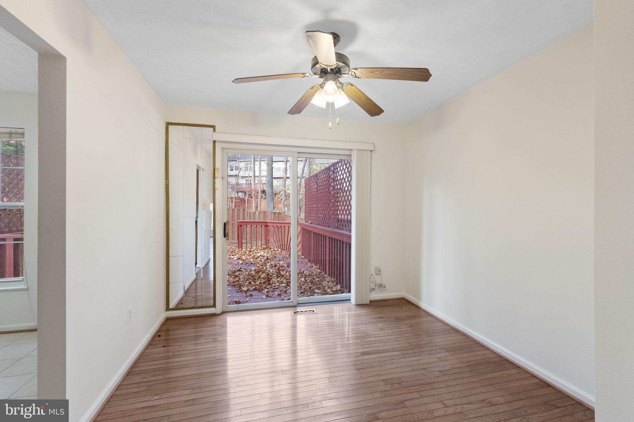 JAMES CREEK - Residential