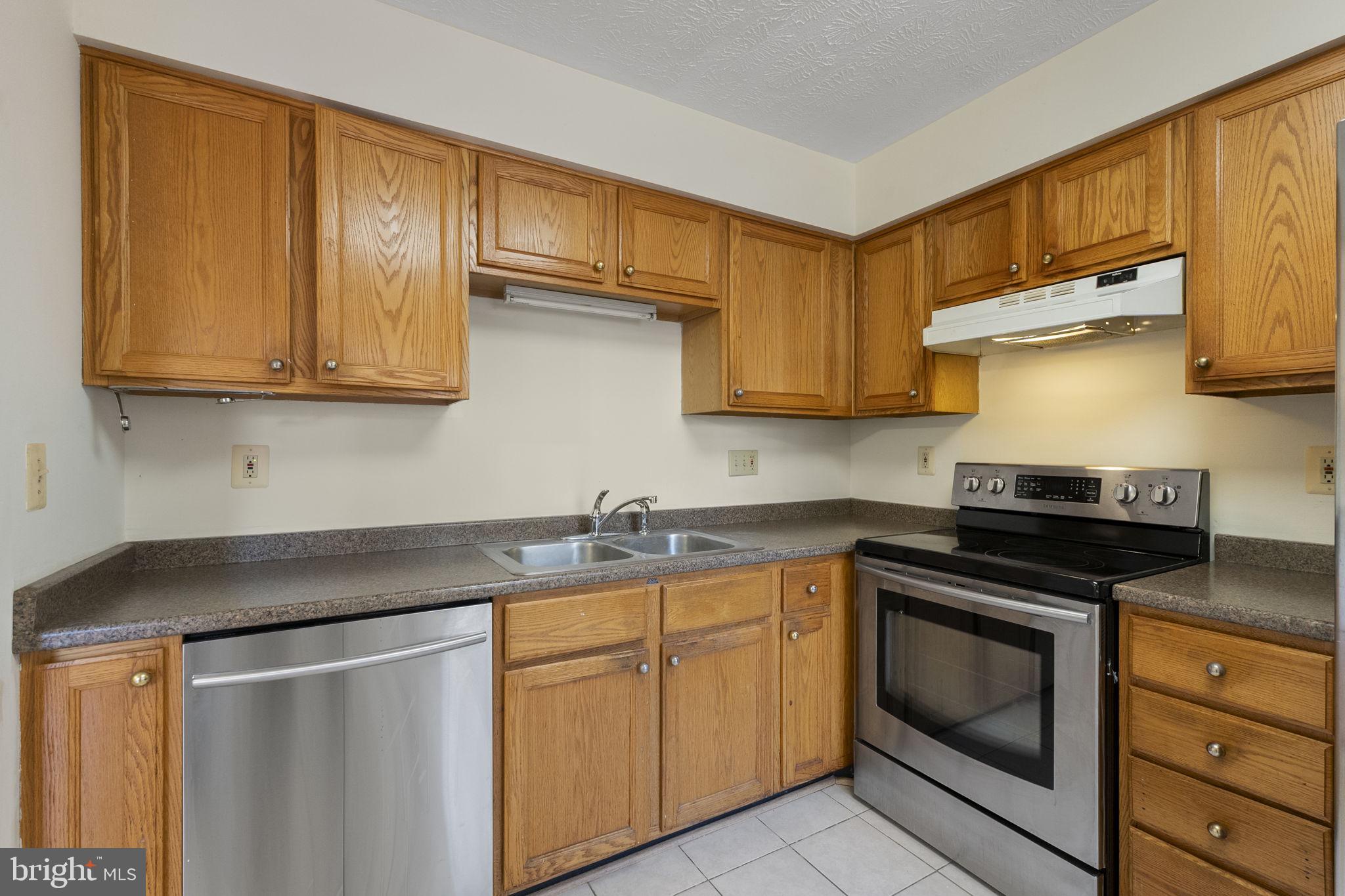 JAMES CREEK - Residential