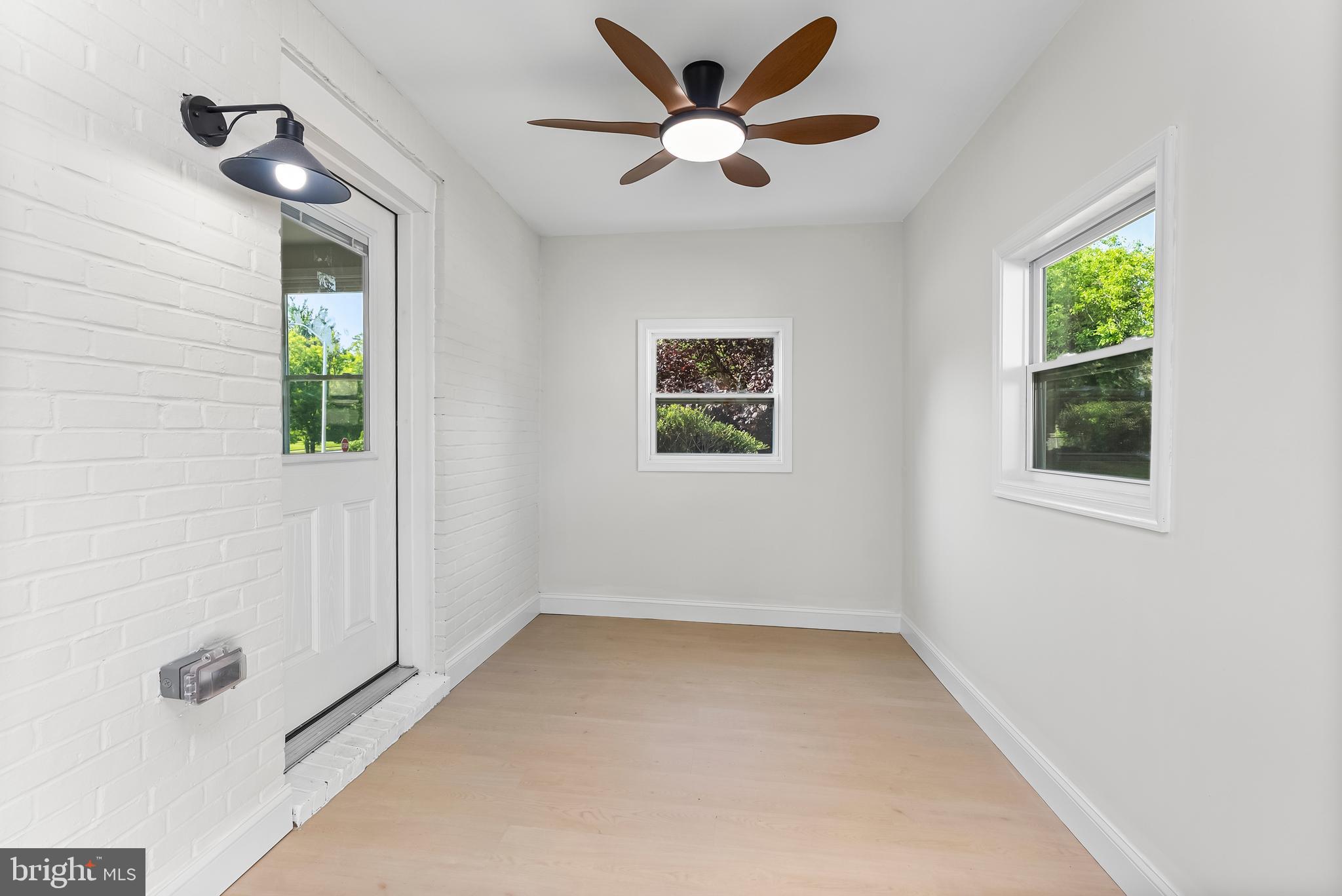 EDNOR GARDENS - LAKESIDE - Residential