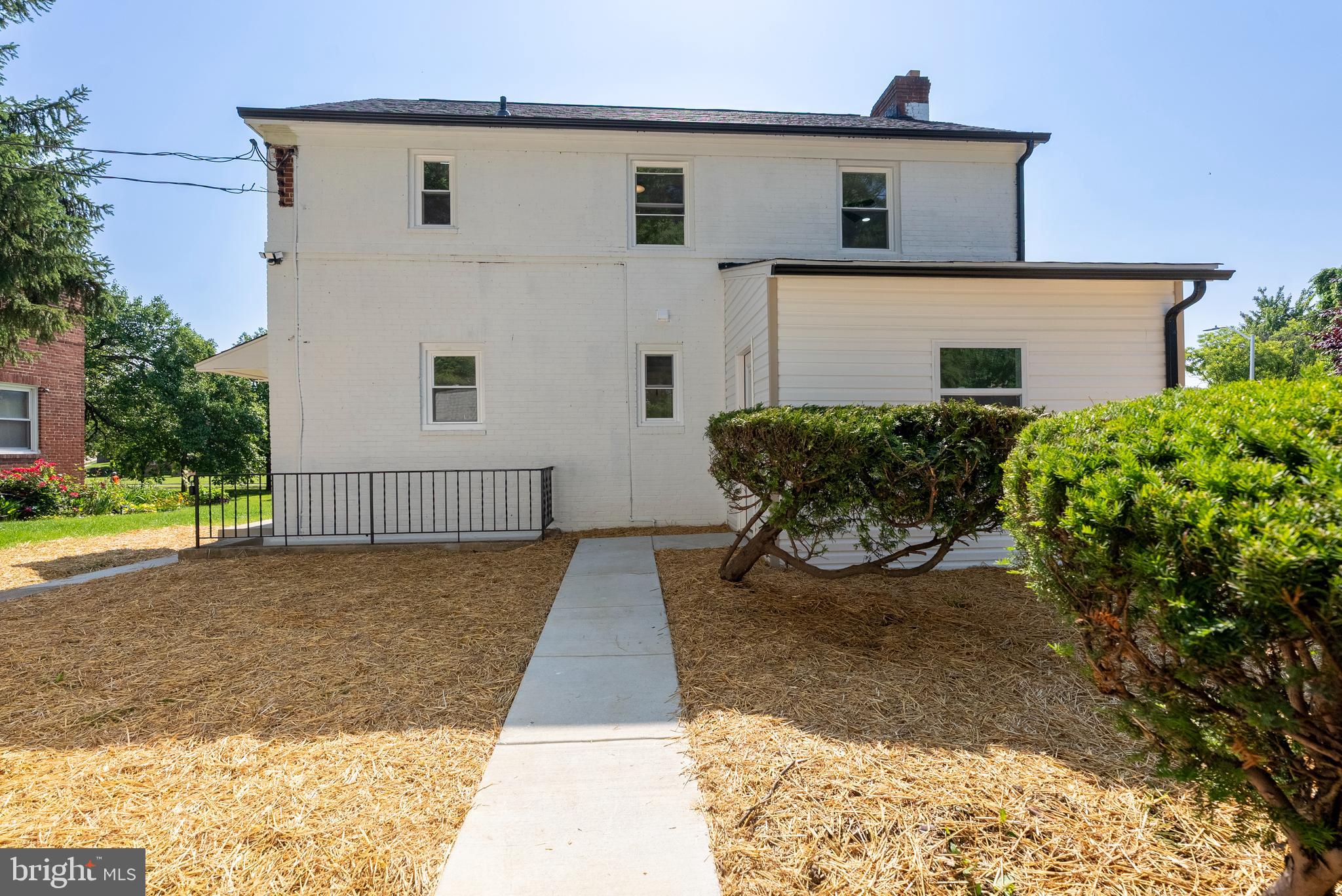 EDNOR GARDENS - LAKESIDE - Residential
