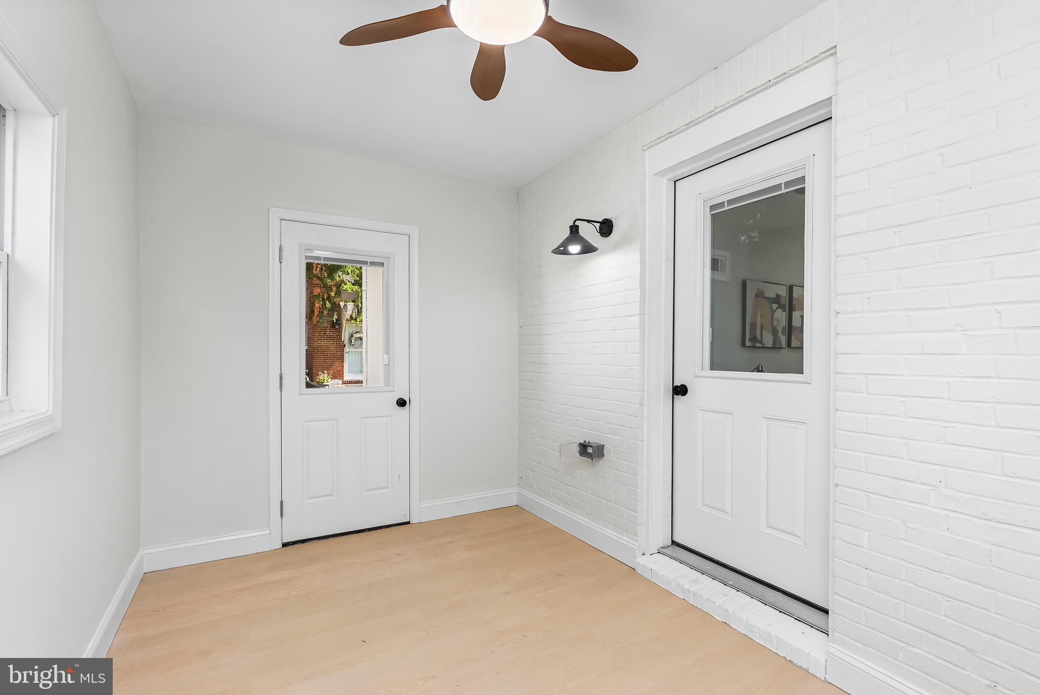 EDNOR GARDENS - LAKESIDE - Residential