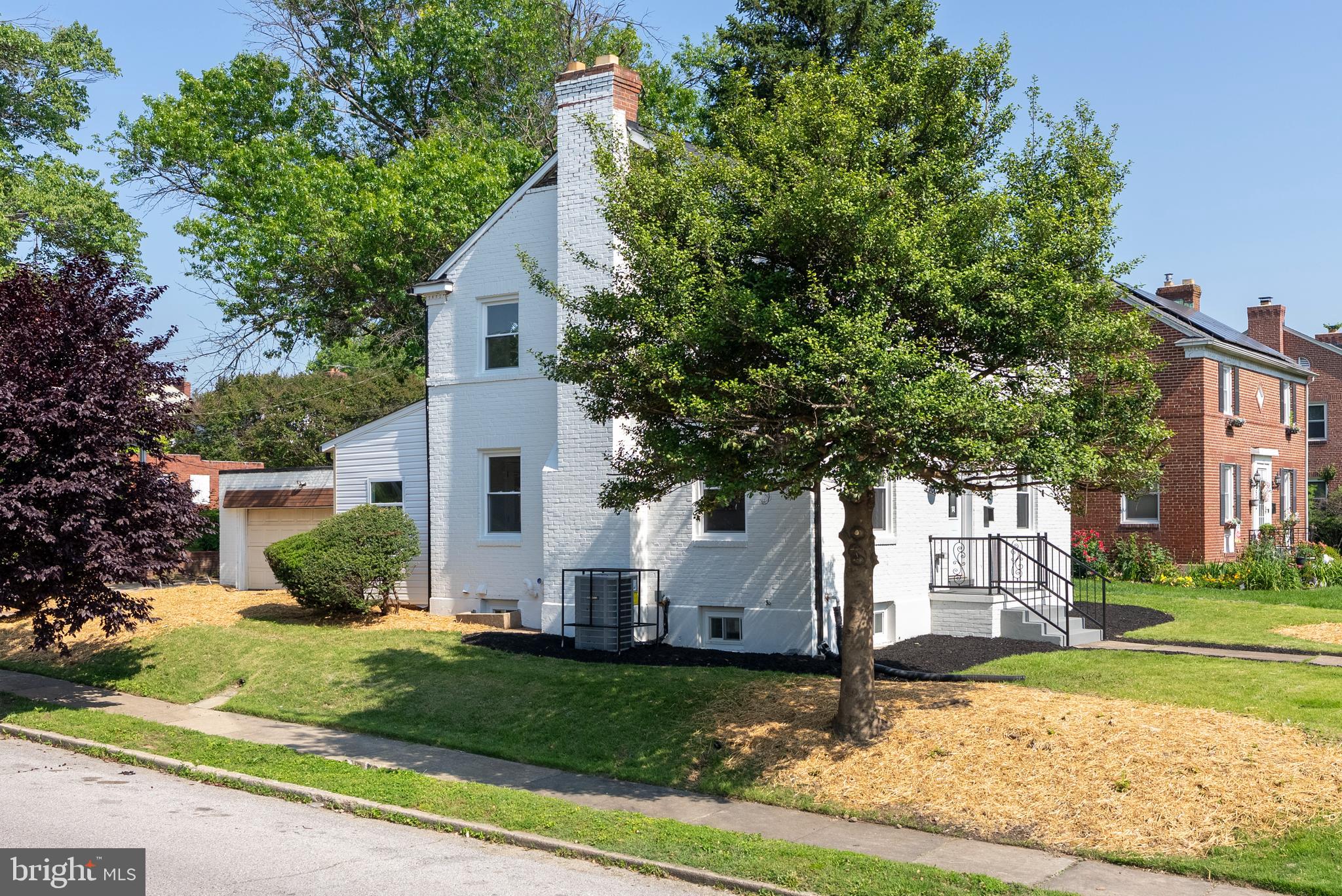 EDNOR GARDENS - LAKESIDE - Residential