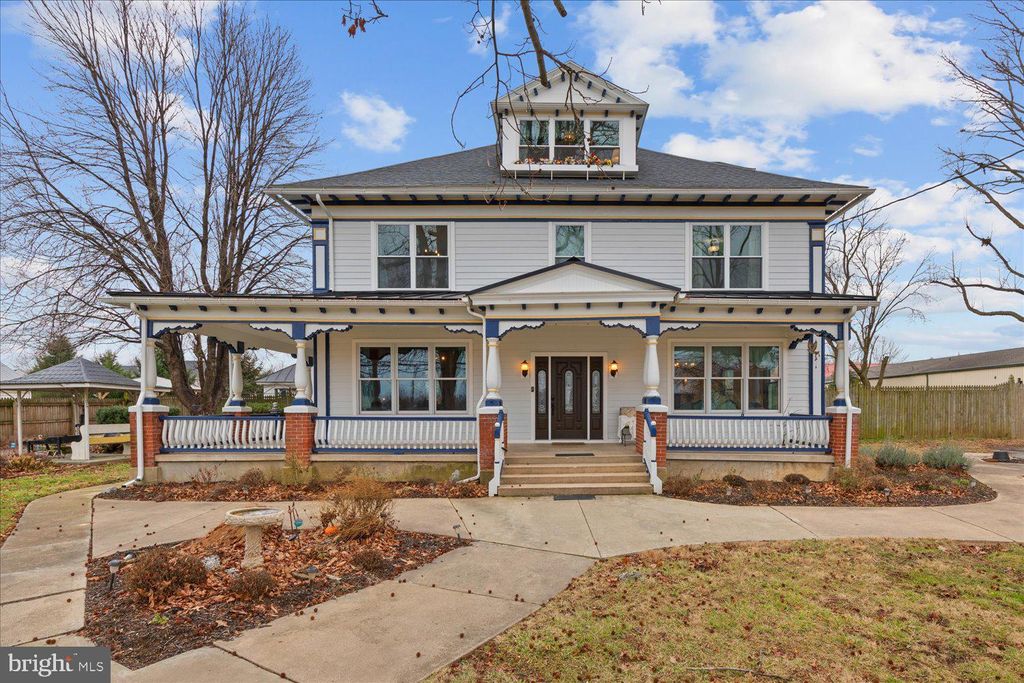 Photo of 214 W Main Street, Leola, PA 17540 (MLS # PALA2046120)