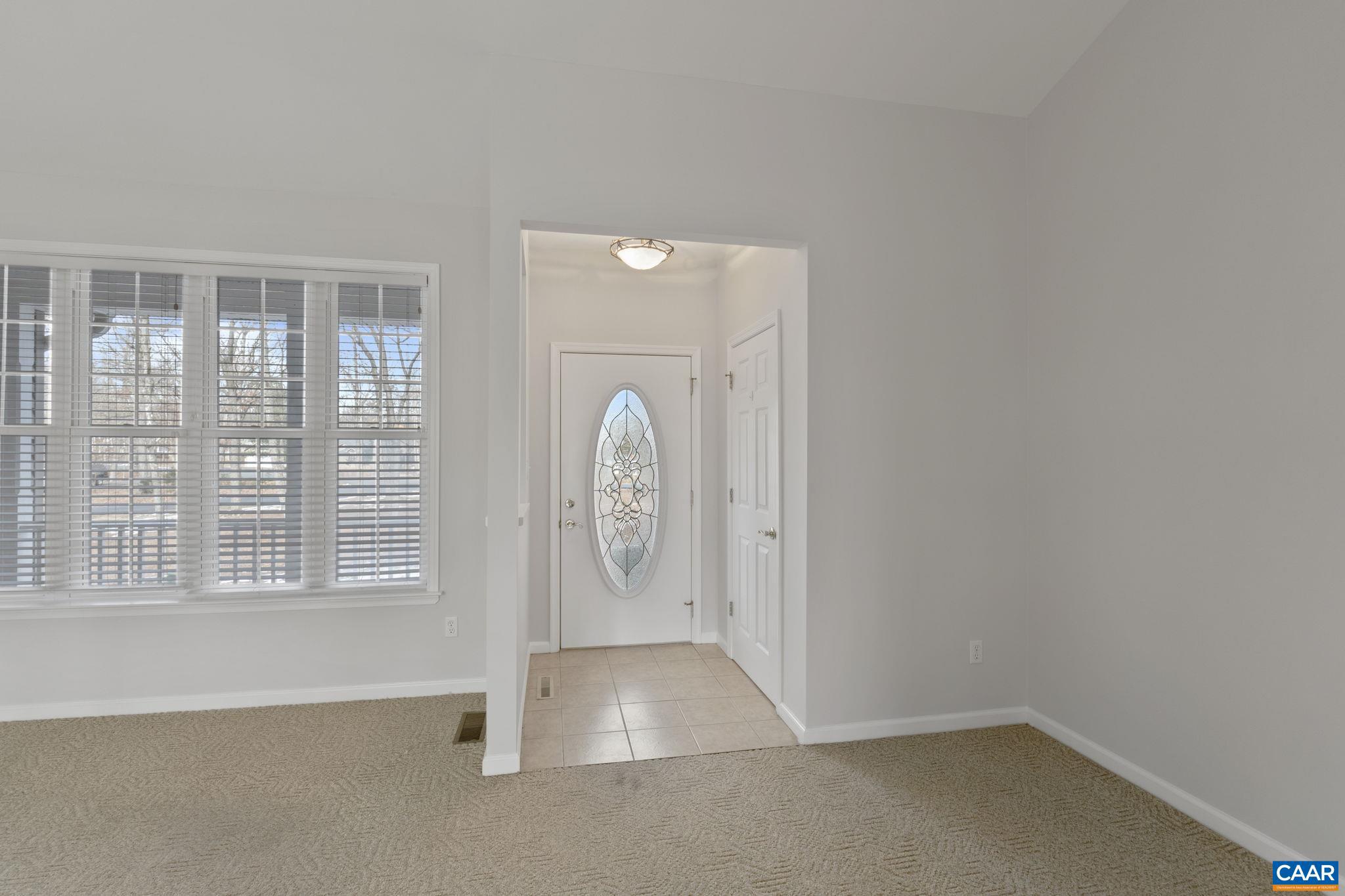 LAKE MONTICELLO - Residential