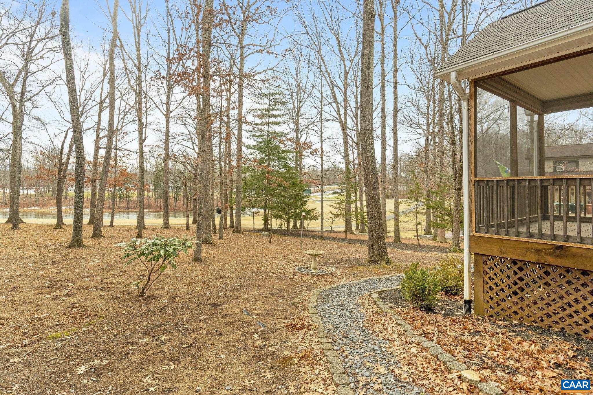 LAKE MONTICELLO - Residential